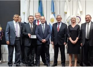 Reconocimiento a la trayectoria