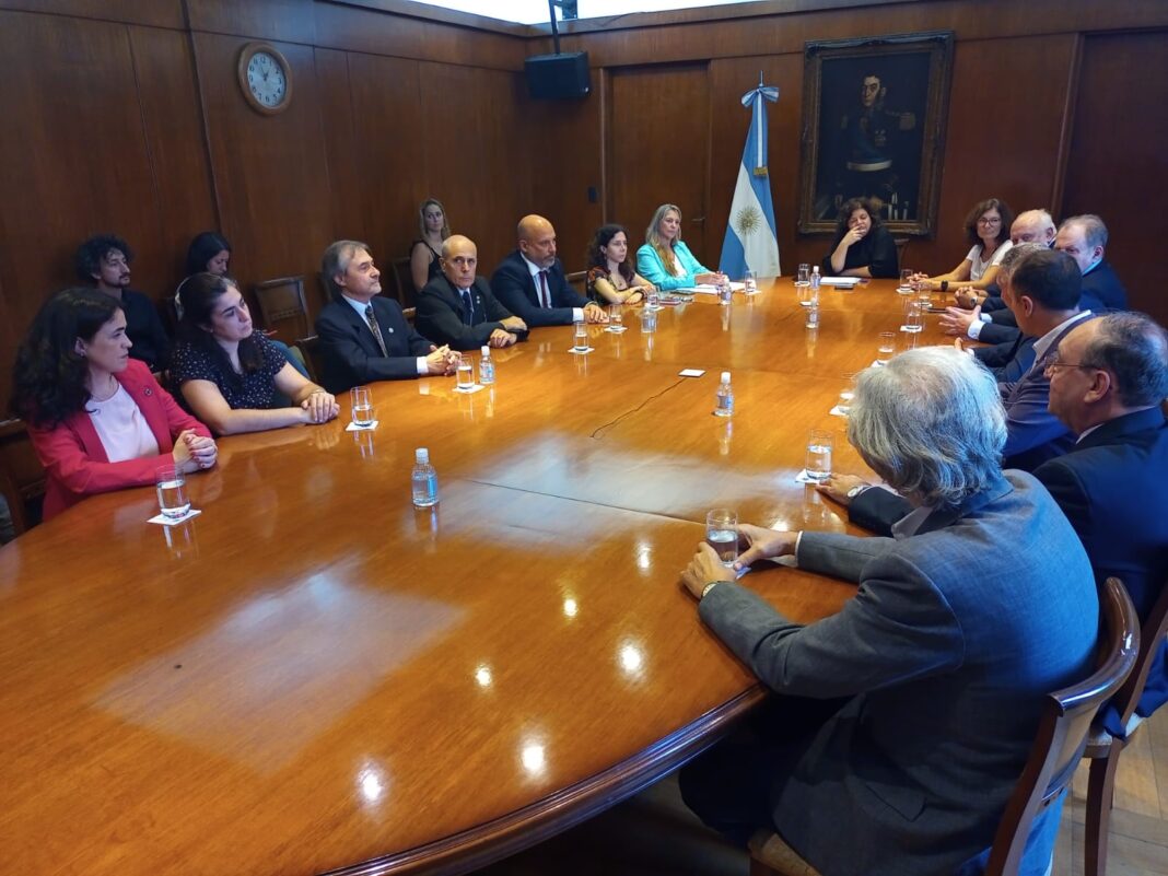 La profesión veterinaria fue declarada de interés sanitario por el Ministerio de Salud nacional.