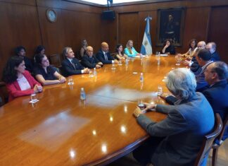 La profesión veterinaria fue declarada de interés sanitario por el Ministerio de Salud nacional La profesión veterinaria fue declarada de interés sanitario por el Ministerio de Salud nacional.